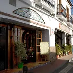 Pepe Mesa Apartamento *
