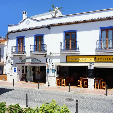 Pepe Mesa Apartamento Nerja